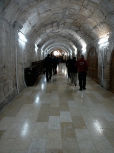 shaar hulda hallway